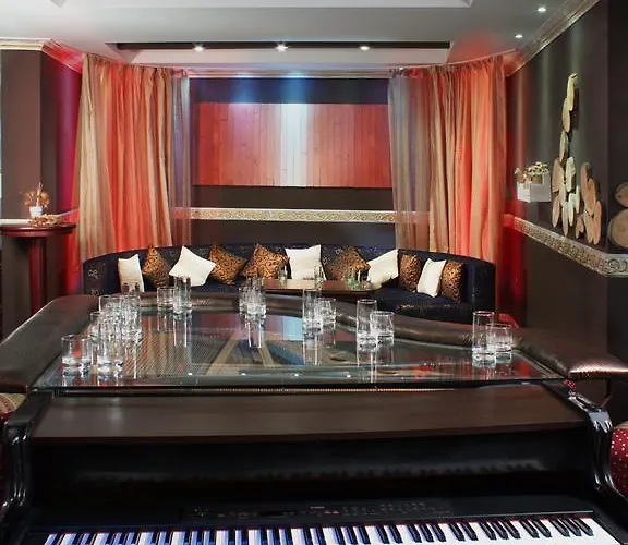 Grand Monastery Apartment